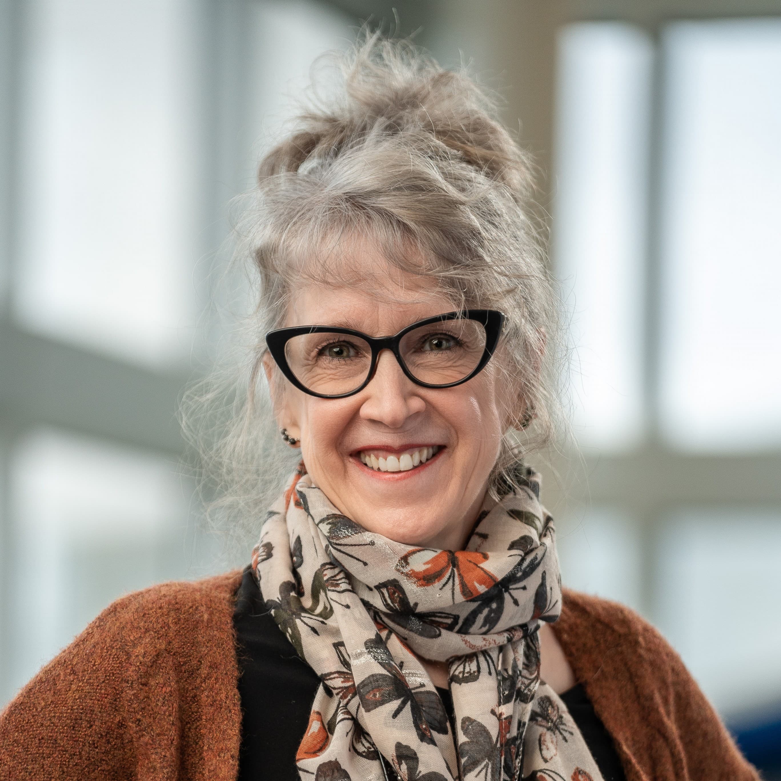 Headshot of Julie McDaniel-Muldoon